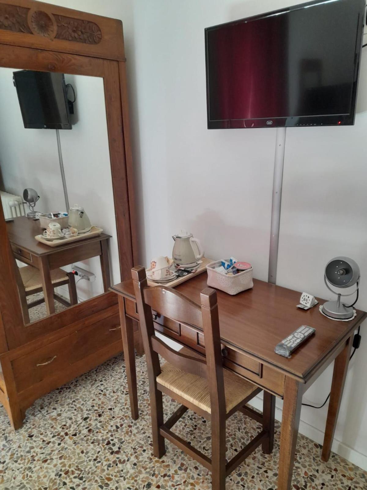 Dueterre Room & Host Fornole Dış mekan fotoğraf